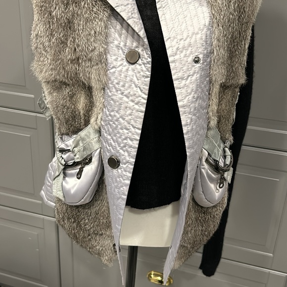 Rabbit Fur Vest with adjustable fit - Picture 7 of 16